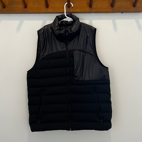 Lululemon Navigation Stretch Down Vest – Size 6 - Picture 4 of 6